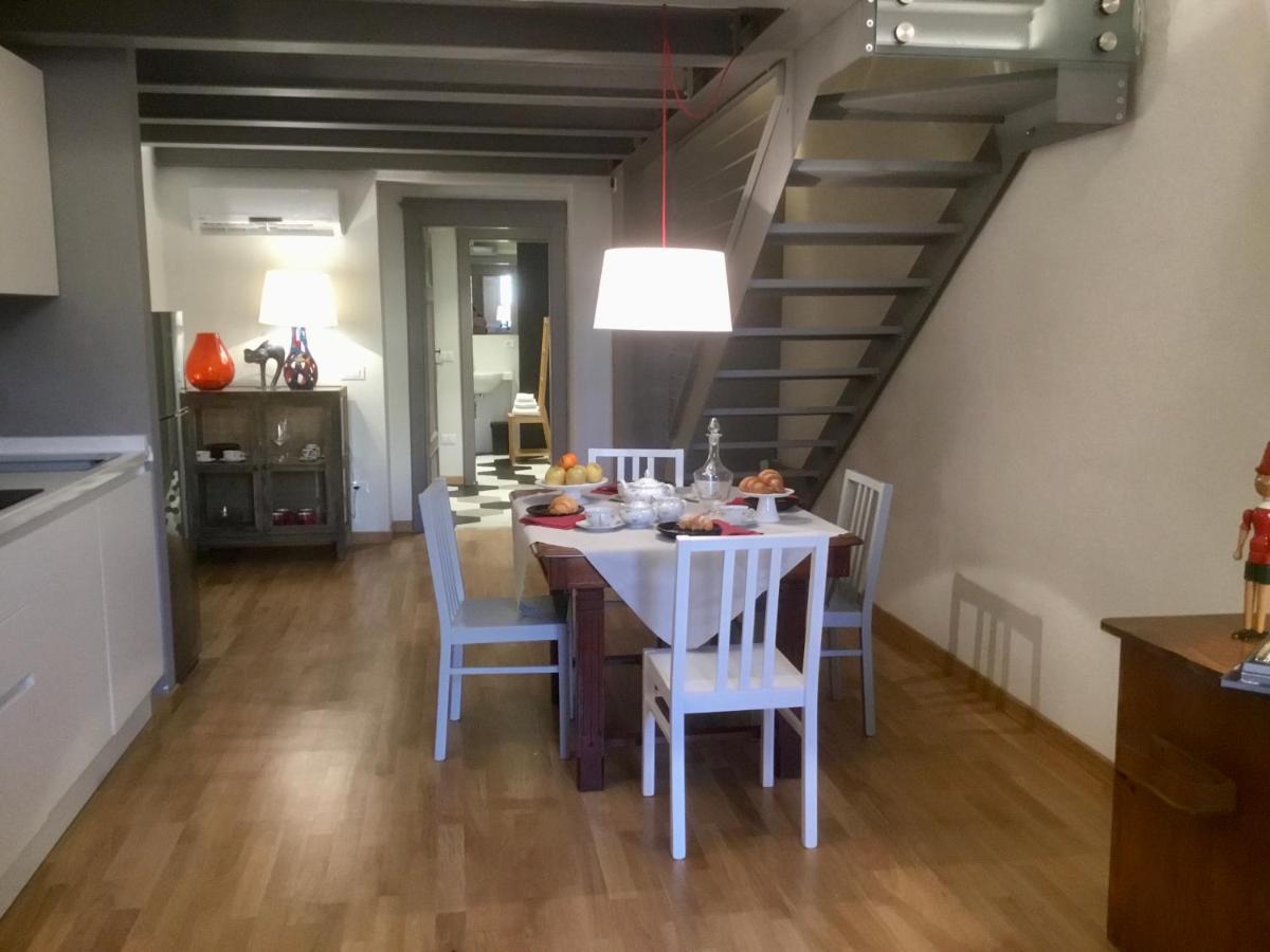 Torre Guinigi Luxury Loft Nel Centro Storico Di Lucca Διαμέρισμα Εξωτερικό φωτογραφία